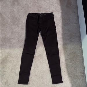American Eagle burgundy skinny jeans (regular cut